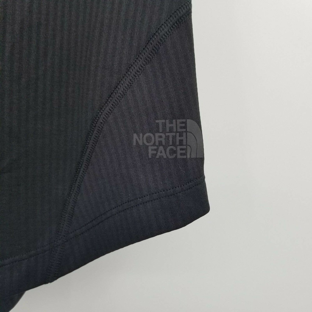 The North Face Flash-Dry Tank Top Built-in Bra - Picture 5 of 9